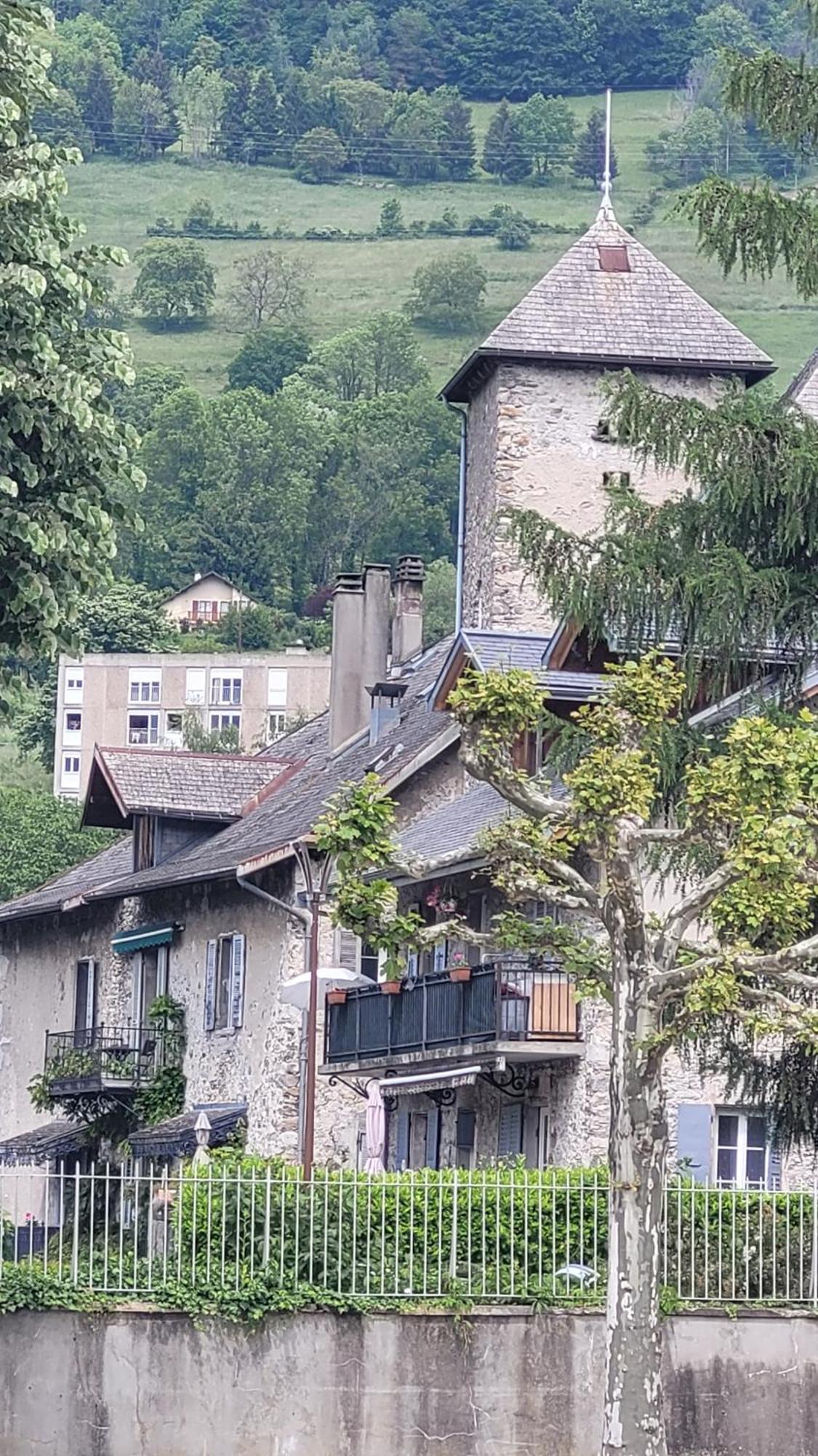 Maison De Sisi Ugine Exteriér fotografie
